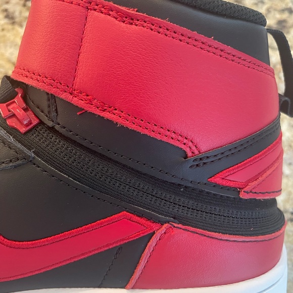 NWB Mens Air Jordan 1’s HI FLYEASE Red ann Black. Size 10 - Picture 6 of 13